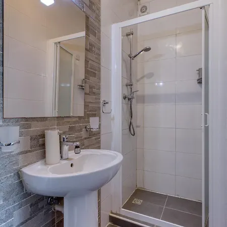 Charming 2 Bedroom Penthouse With Sun Terrace Aazz1-1 Apartamento